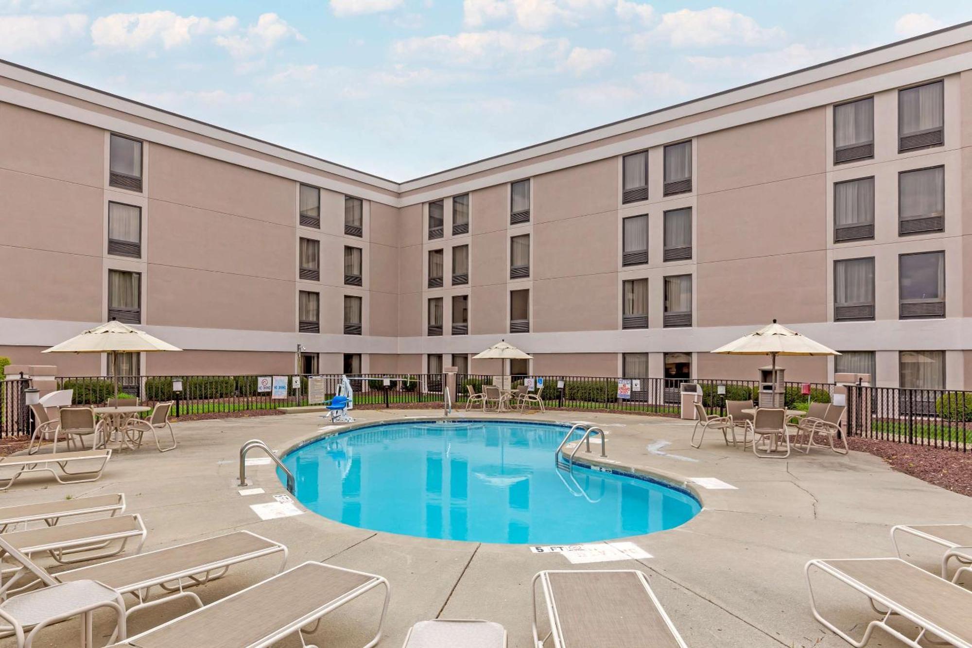 Comfort Inn University Durham - Chapel Hill Dış mekan fotoğraf